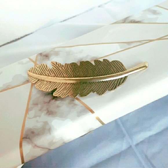 Feather Hair Clip - Picture 2 of 2